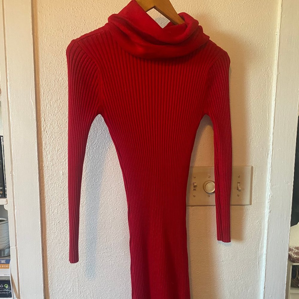 Red bodycon ribbed long sleeve dress- small